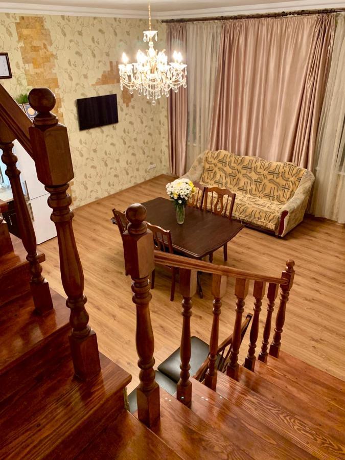 Apartment On Zhukovskogo 敖德萨 外观 照片